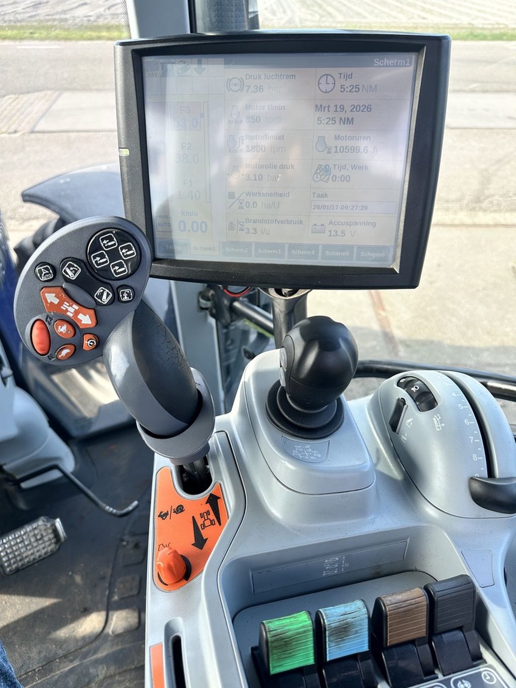 New Holland T7.270