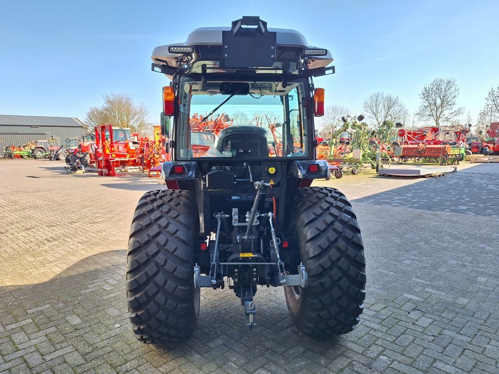 Massey Ferguson E-1700 HC