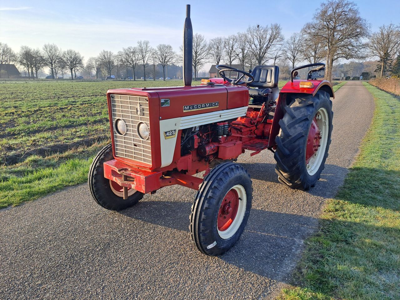 International 423 | NL Kenteken | Inruil & Transport mogelijk