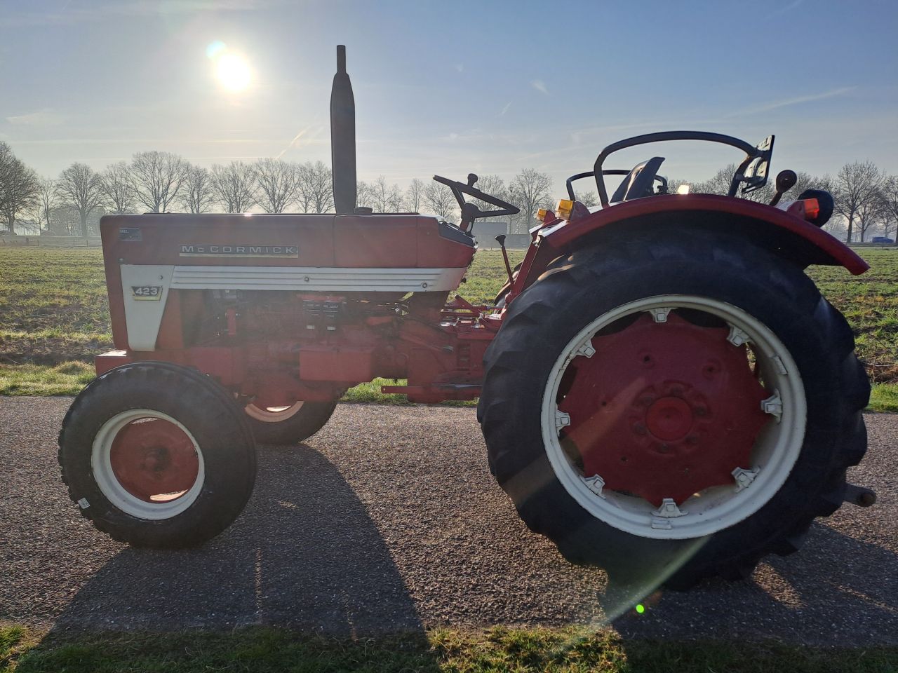 International 423 | NL Kenteken | Inruil & Transport mogelijk