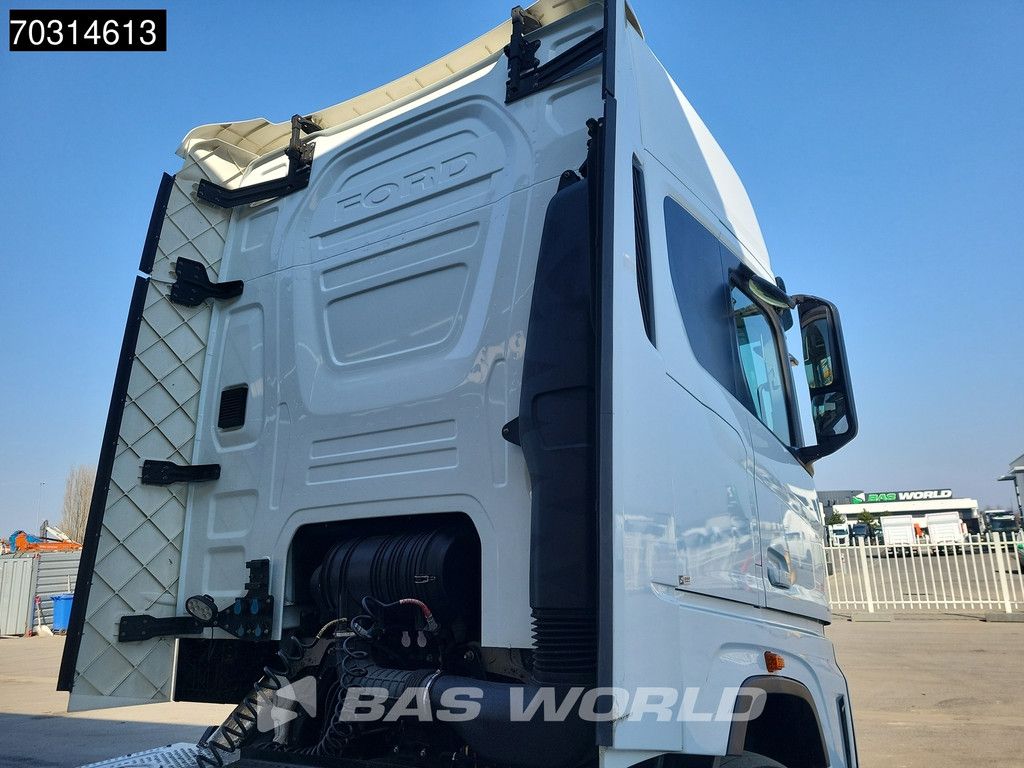 Ford F-Max 500 4X2 2xTanks