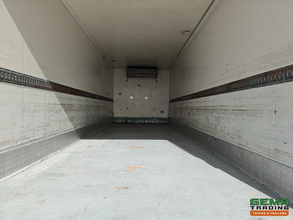 MAN TGA 26.310 6x2 Schlafkabine Euro3 - 8 m Kühl-/Gefrierbox + Ladebordwand 1500 kg - Vollklimaanlage