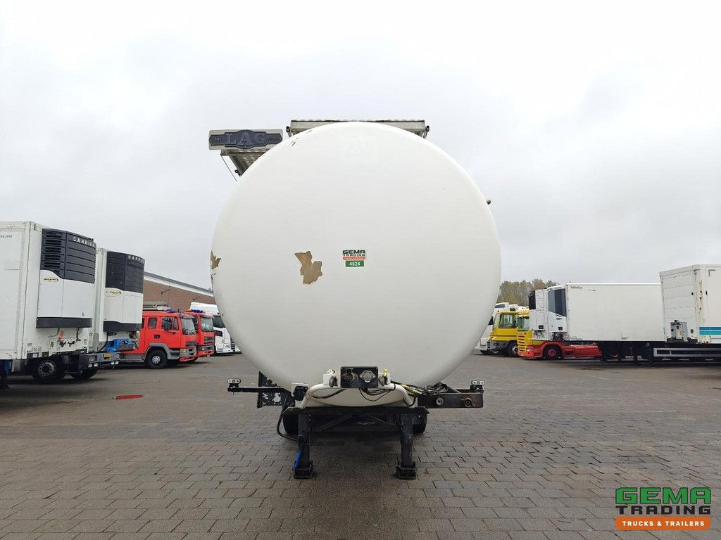 LAG O-3-40 CL 3-Axle SAF - Insulated Tank 24,000L - Drum Brakes - Hydraulic Pump