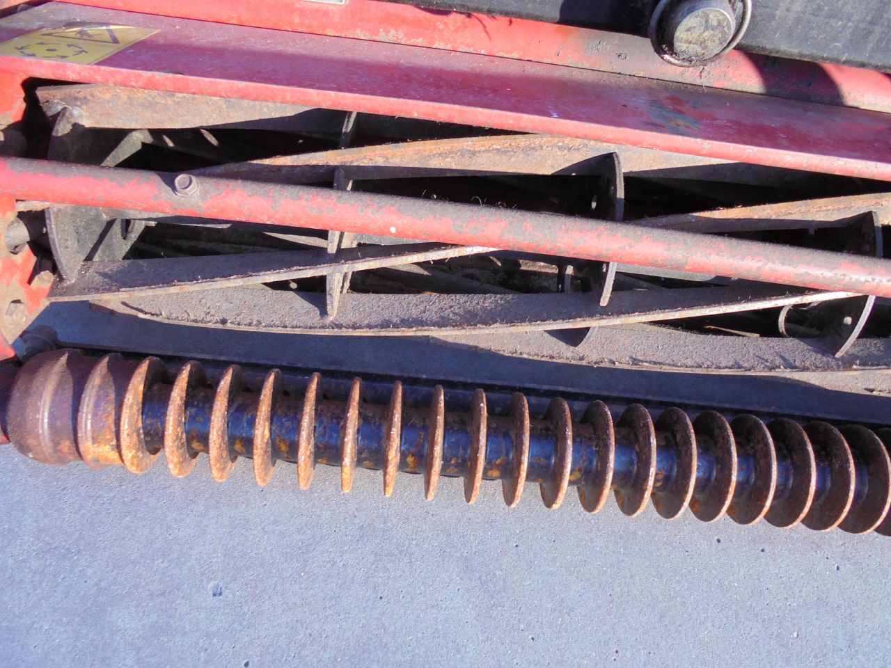 2x toro 3100-D sidewinder