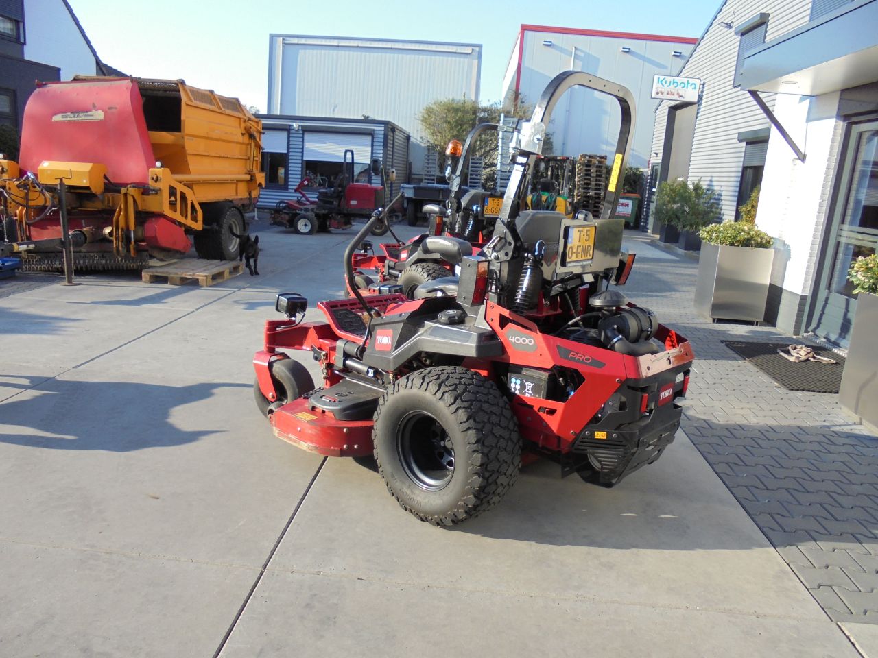 2x toro 4000 pro Demo zero turn