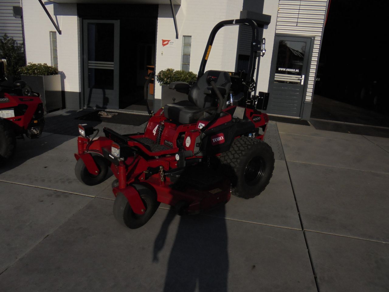 2x toro 4000 pro Demo zero turn