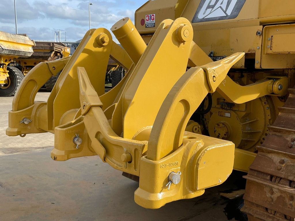 Caterpillar D6T XL New ripper