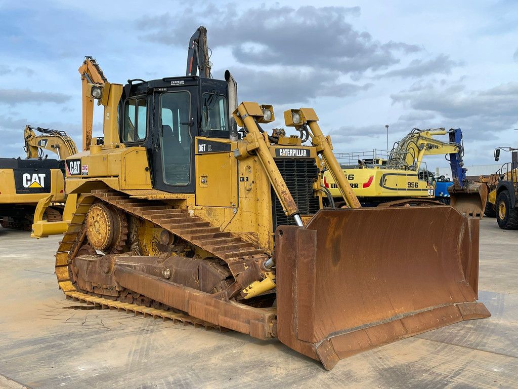 Caterpillar D6T XL New ripper