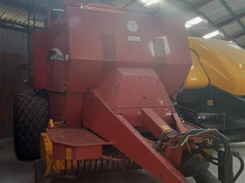 New Holland BB980