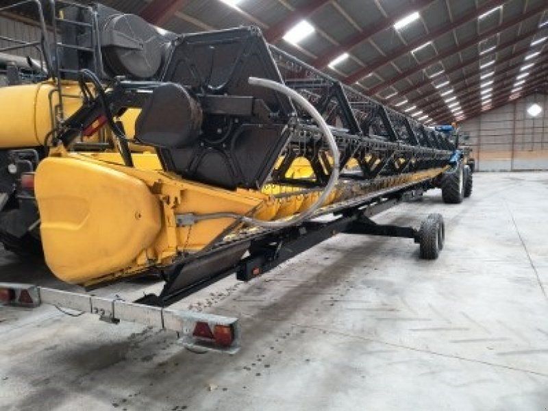 New Holland 35FT VARIO FEET