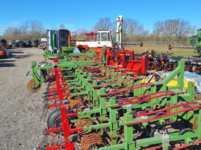 18 RÆKKET RADRENSER