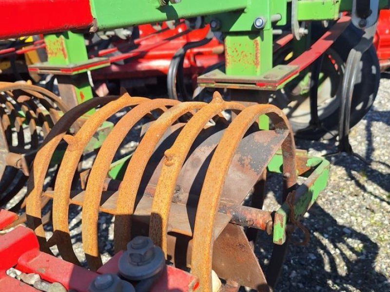 18 RÆKKET RADRENSER