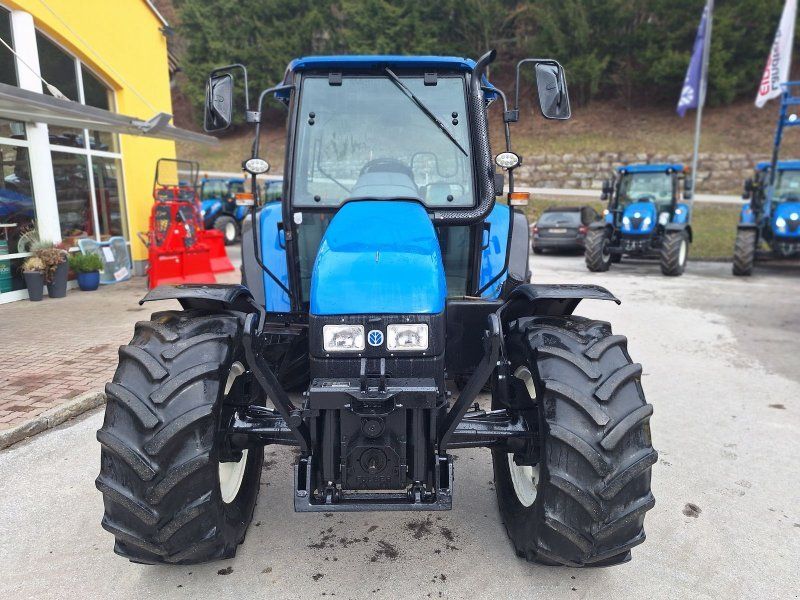 New Holland TL 80