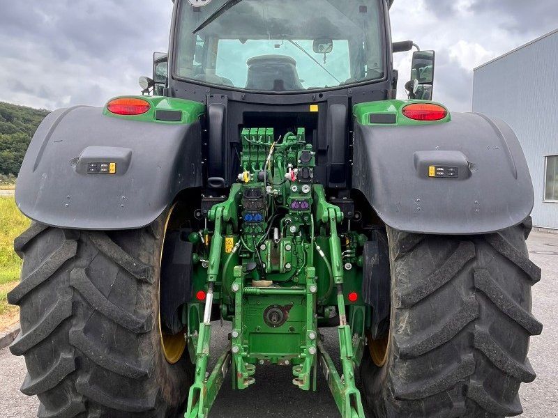 John Deere 6250R