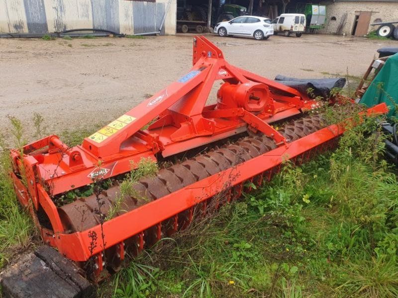 Kuhn HR4004D