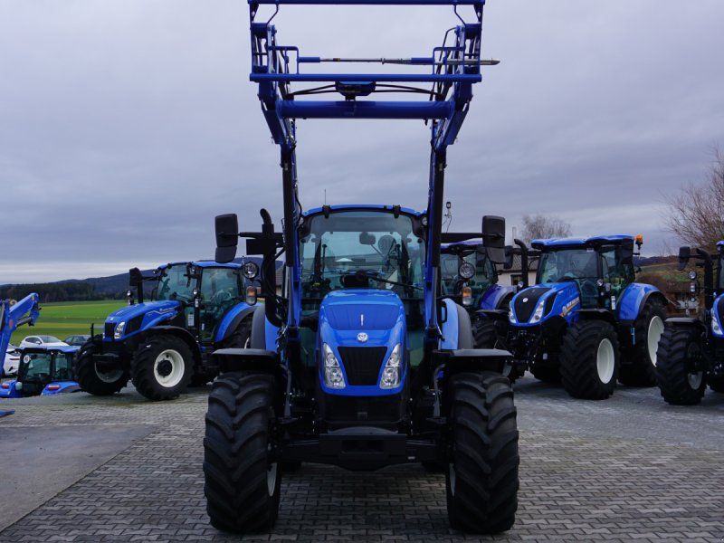 New Holland T 5.100 DC 1.5 HD STOLL Frontlader