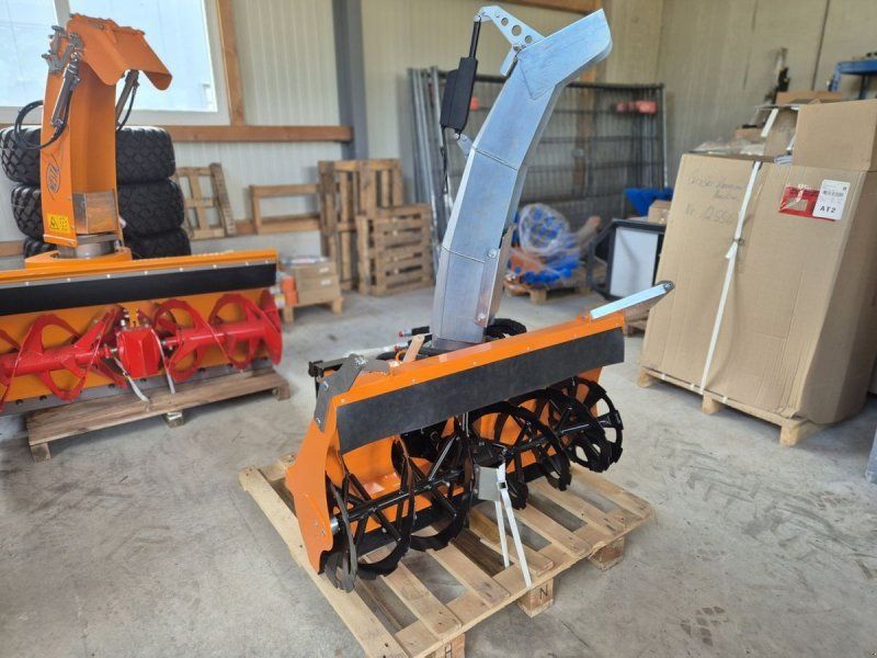 SCHNEEFRÄSE Avant Cast Neomach Multione Hoflader
