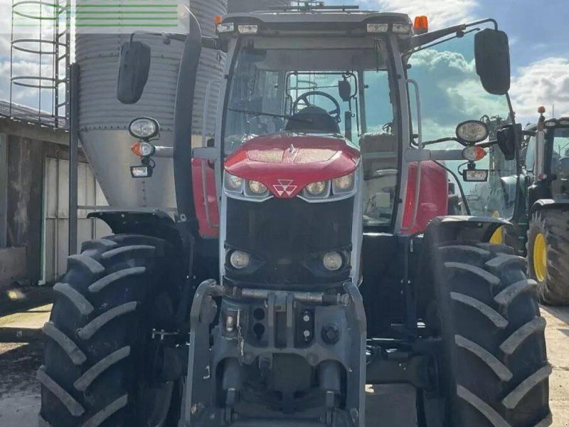 Massey Ferguson tracteur 6s 155