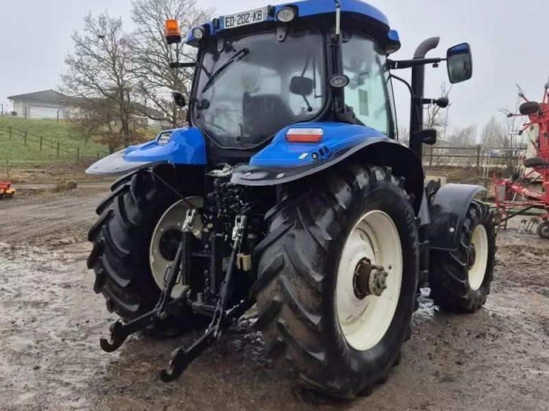 New Holland t6.175