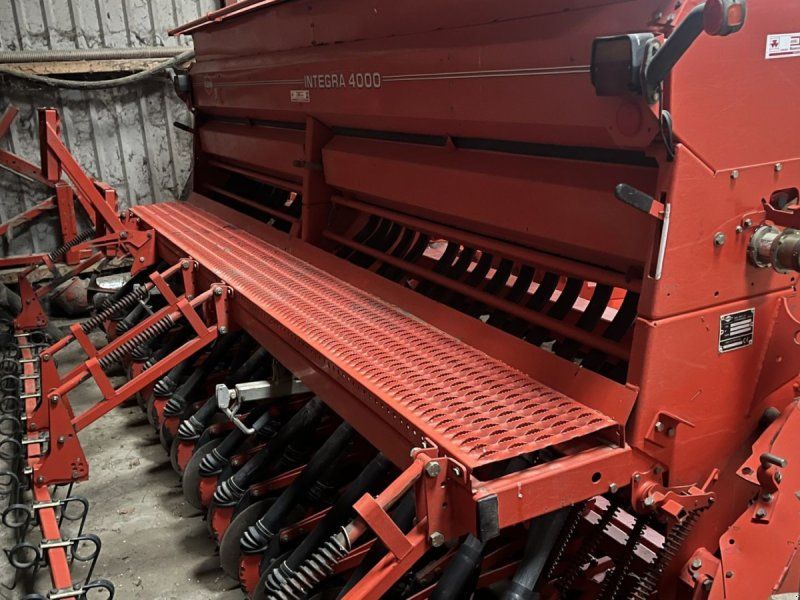 Kuhn HR4003/Integra 4000