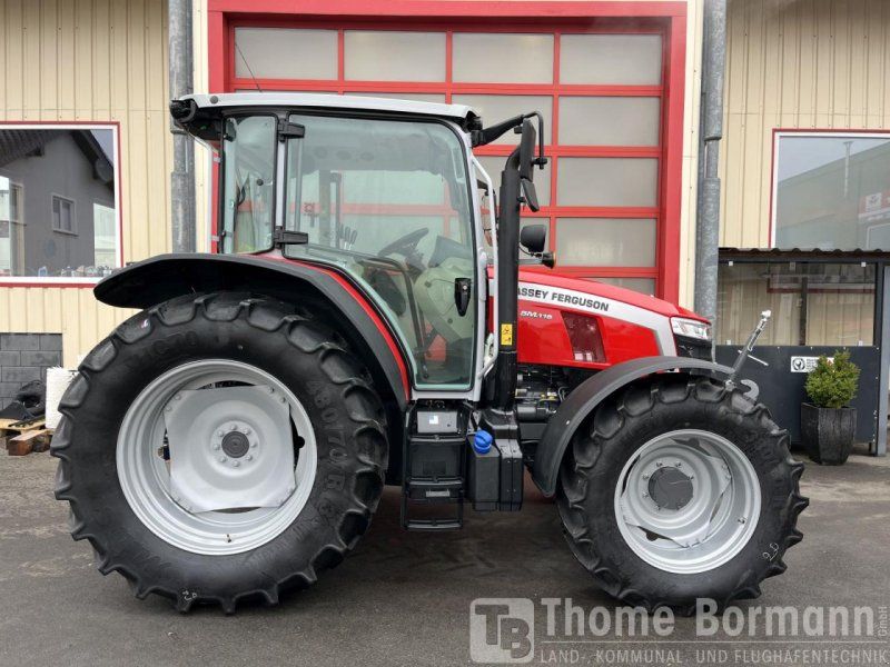 Massey Ferguson 5M.115 Dyna-4 Cab ESS