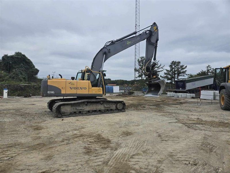 Volvo EC210LC