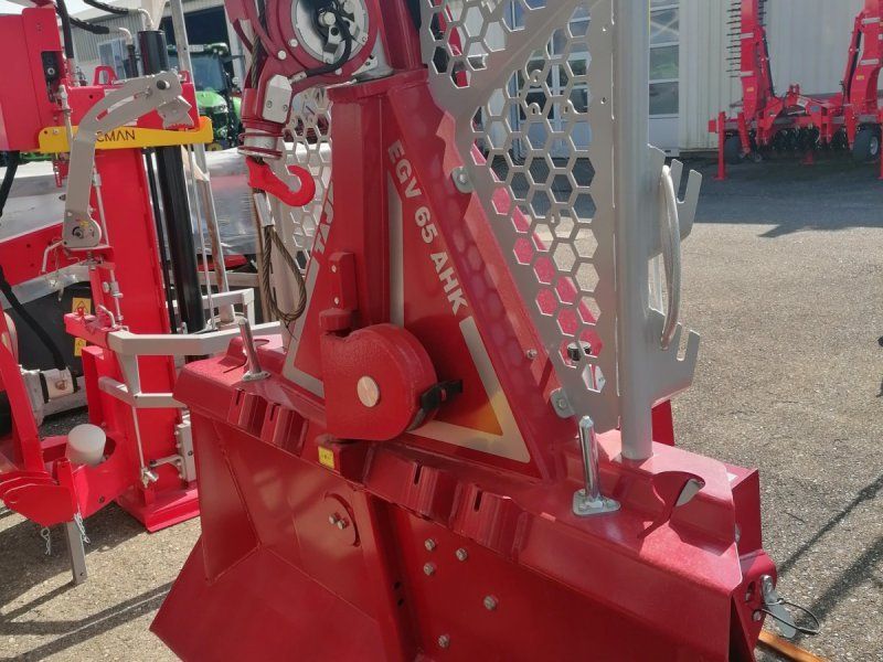 Tajfun EGV65 AHK SG 180 Schild