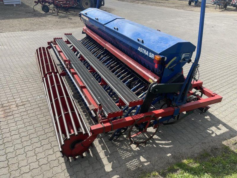 Fiona ASTRA 4M KOMBI SÅSÆT