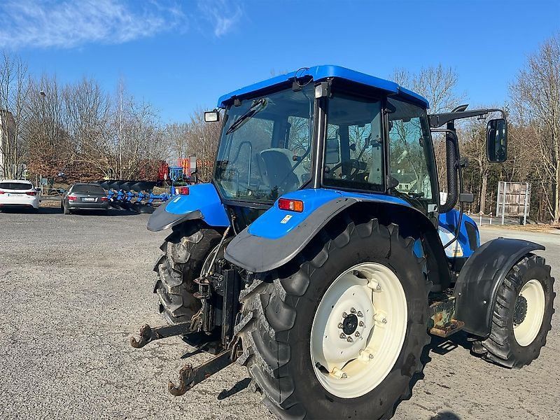 New Holland TL 100 A