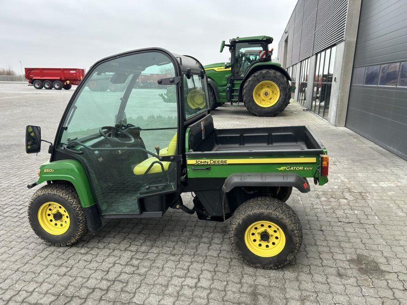 John Deere XUV 850