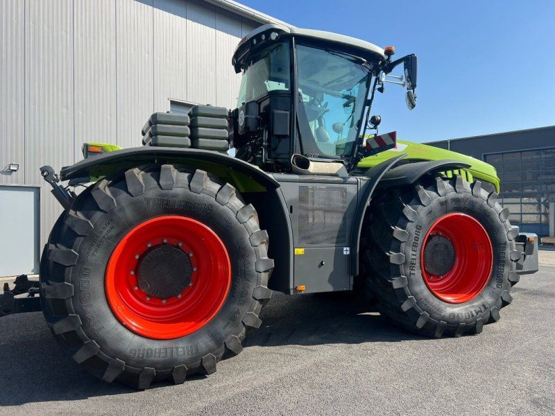 Claas Xerion 5000 Trac