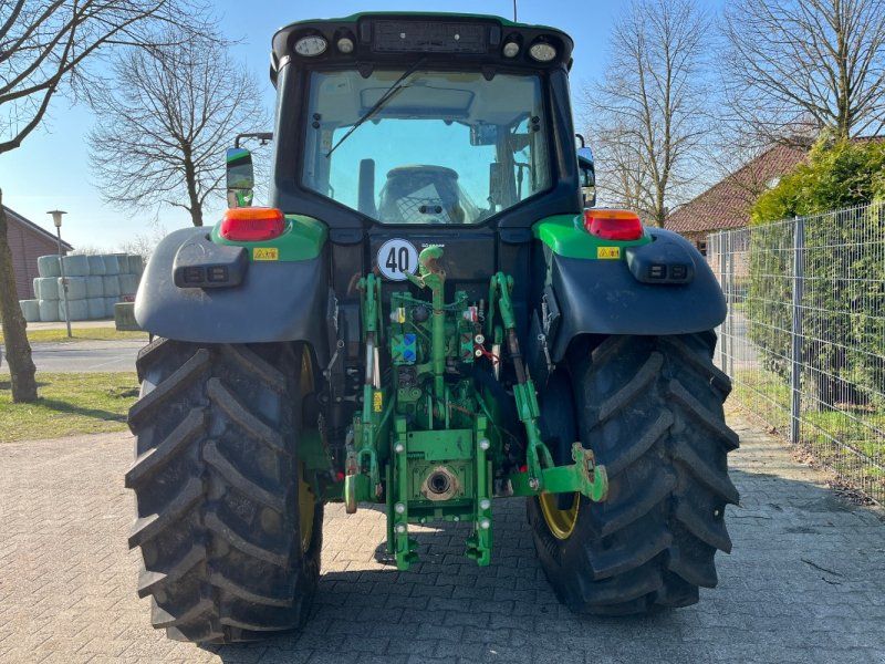 John Deere 6120M