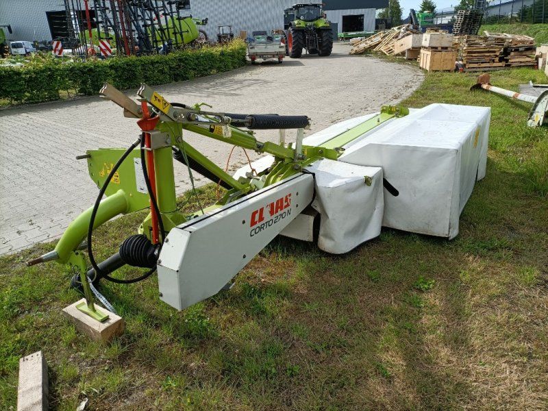 Claas Corto 270