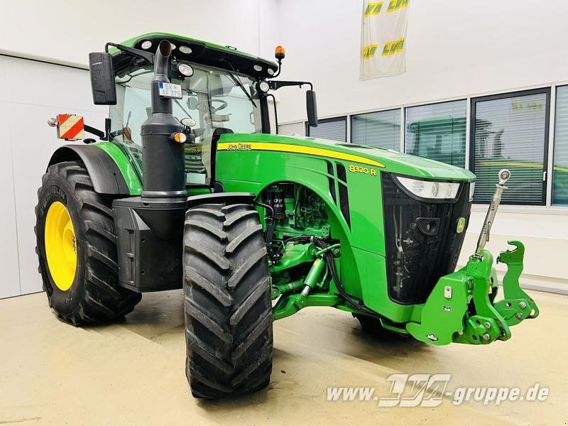 John Deere 8320R Premium Edition