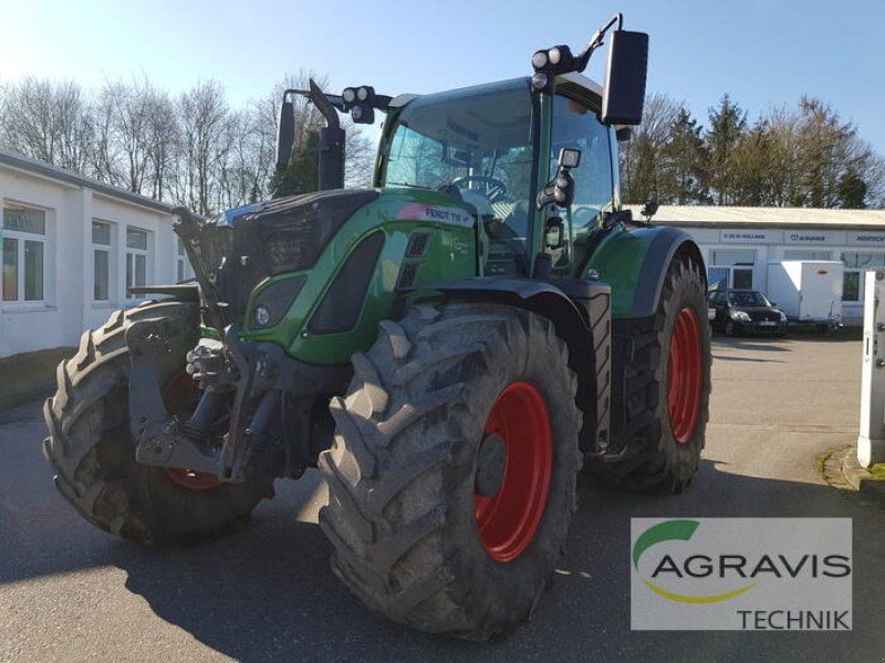Fendt 718 VARIO S4