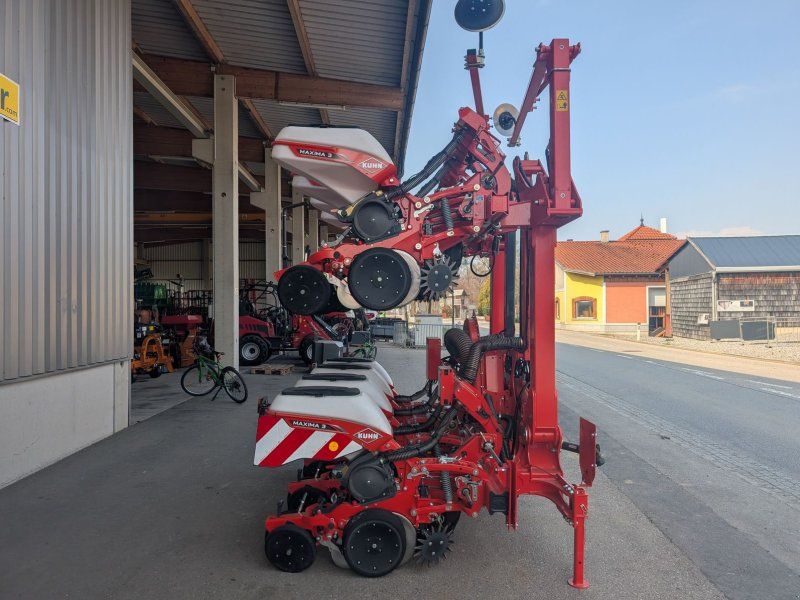 Kuhn Maxima 3 R 8 reihig