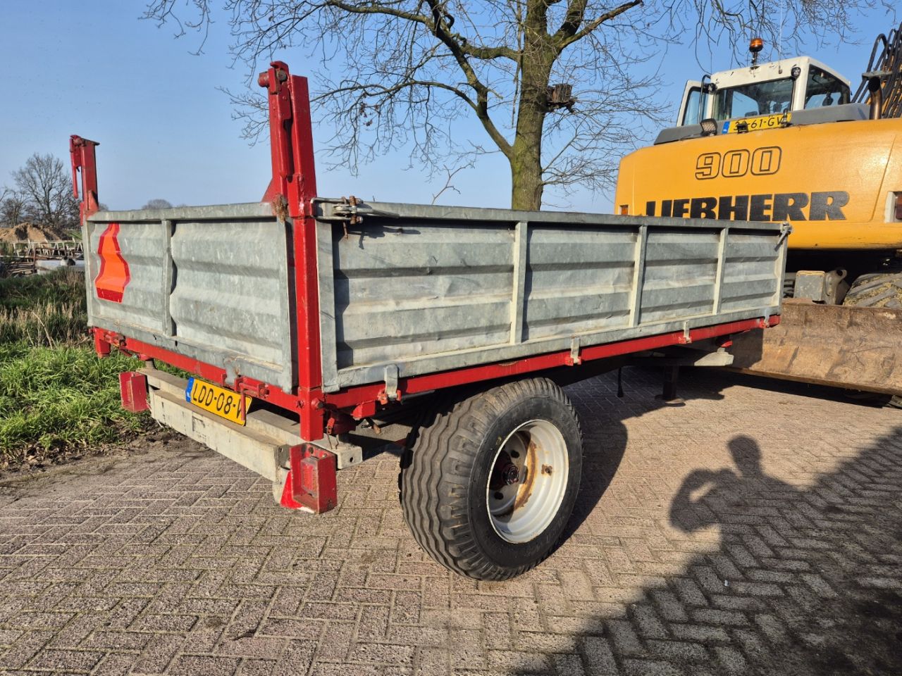 Enkelas 3 zijdige kipper bakkenwagen