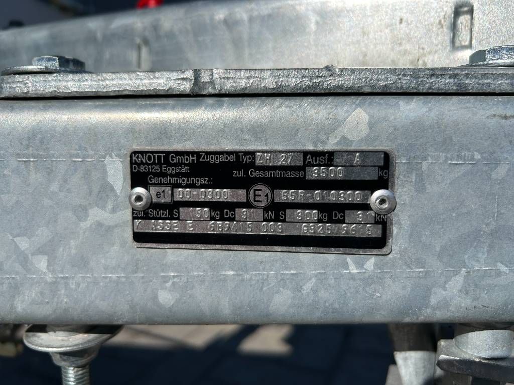 Eduard Plateau Trailer 3318-4 - 330x180 cm 3.000 kg