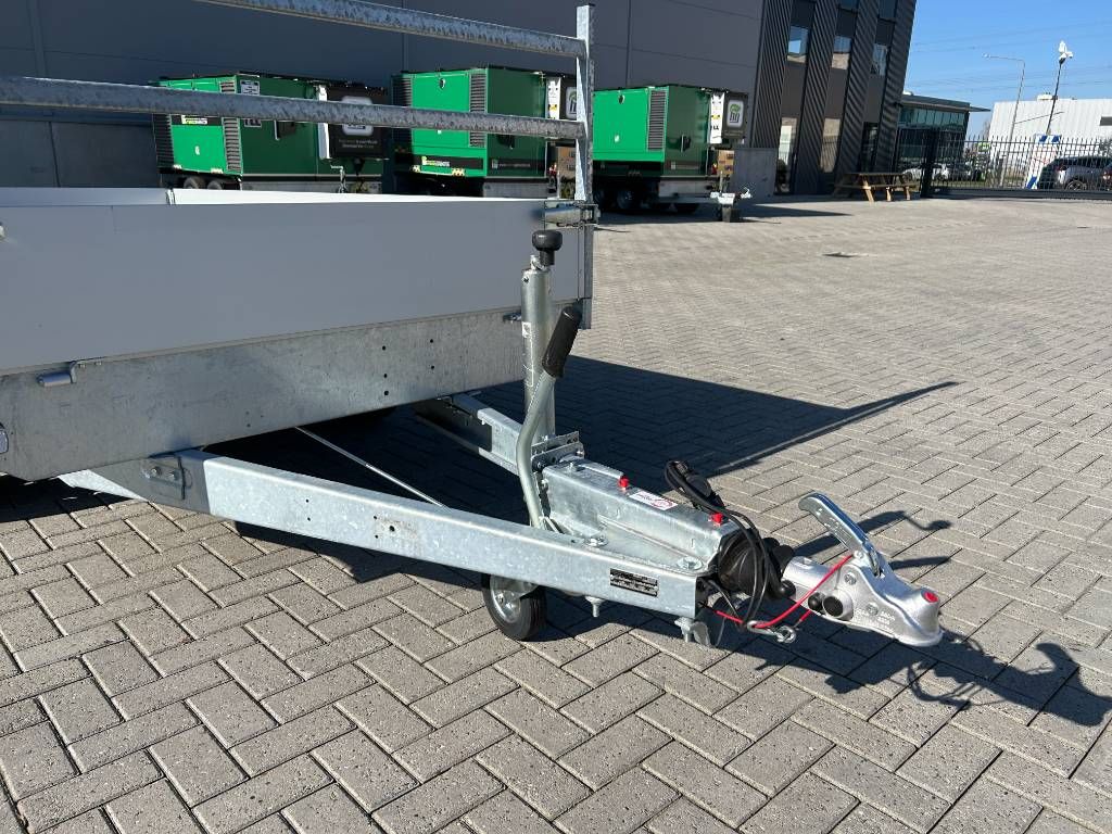 Eduard Plateau Trailer 3318-4 - 330x180 cm 3.000 kg