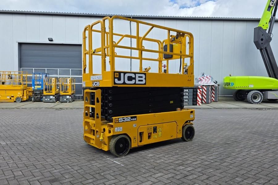 JCB S3246E Electric, 12m Working Height, 320kg Capacit