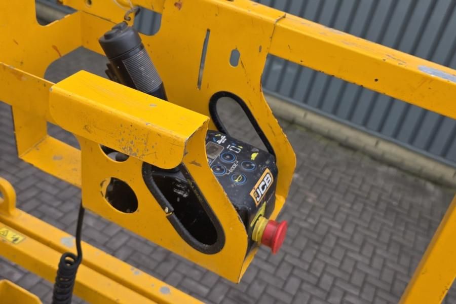 JCB S3246E Electric, 12m Working Height, 320kg Capacit