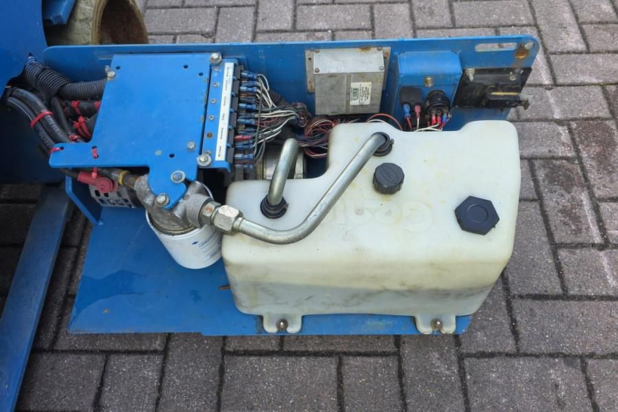 Genie GS1932 Electric, Working Height 7.8 m, 227kg Capac