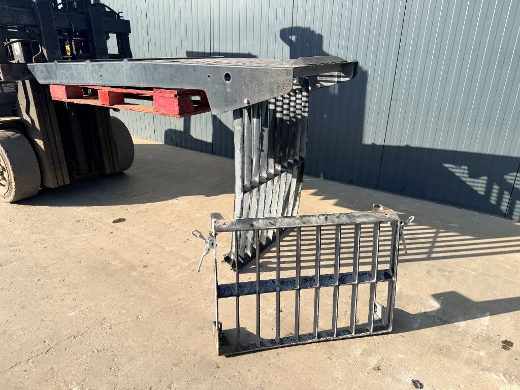 CAT 313E / M315F / 320F / 323E / 325F / 329E / 330F /