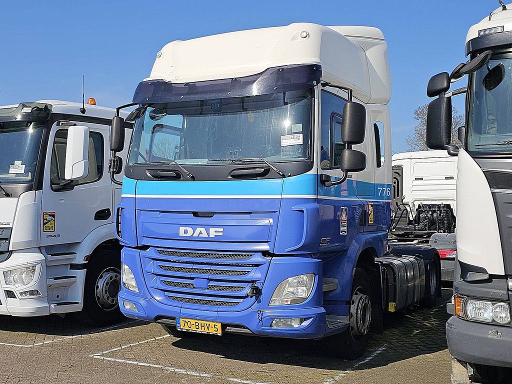 DAF CF 400 spacecab engine brok