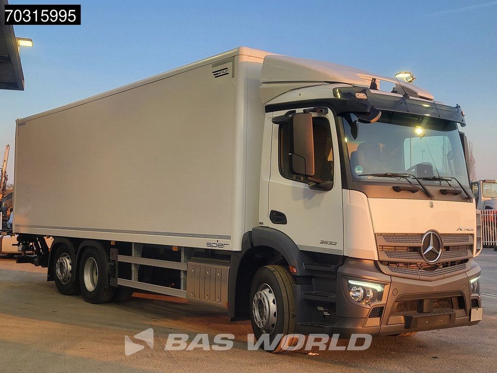 Mercedes Actros 2532 6X2 2000kg Ladebordwand Steering Axle Automatic Navi ACC Euro 6