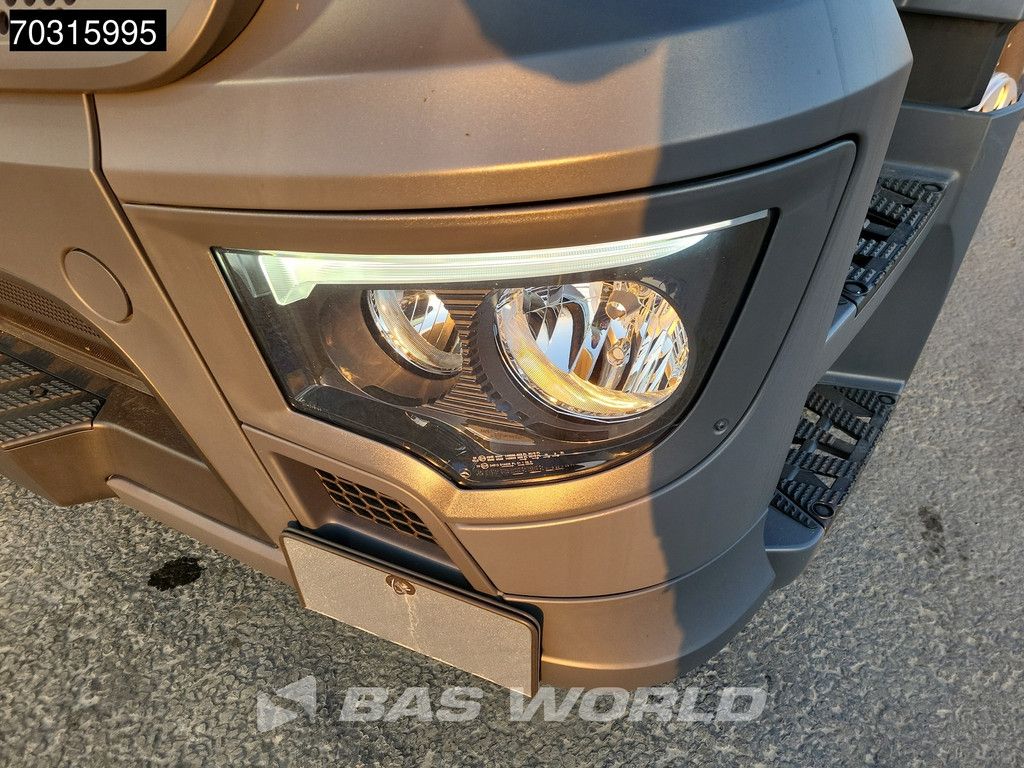 Mercedes Actros 2532 6X2 2000kg Ladebordwand Steering Axle Automatic Navi ACC Euro 6