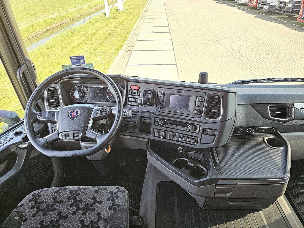 SCANIA R450 6x2*4