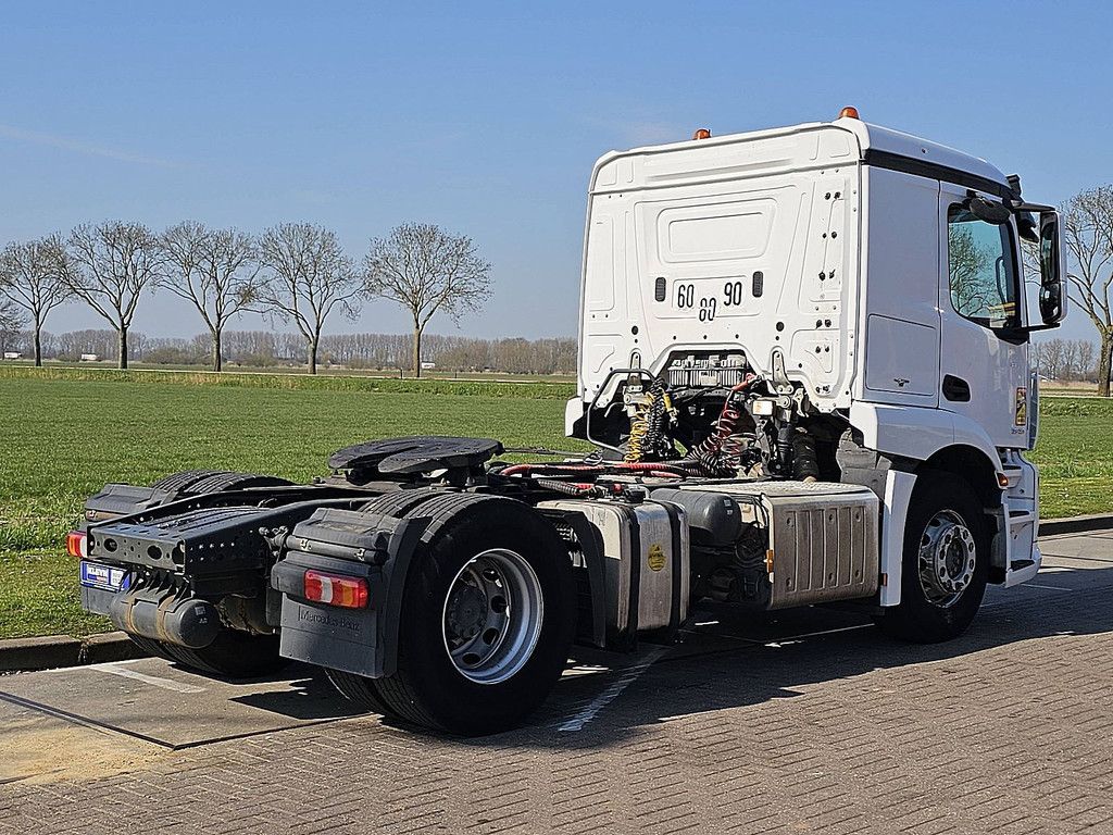 MERCEDES-BENZ ACTROS 1843 streamspace 2,30