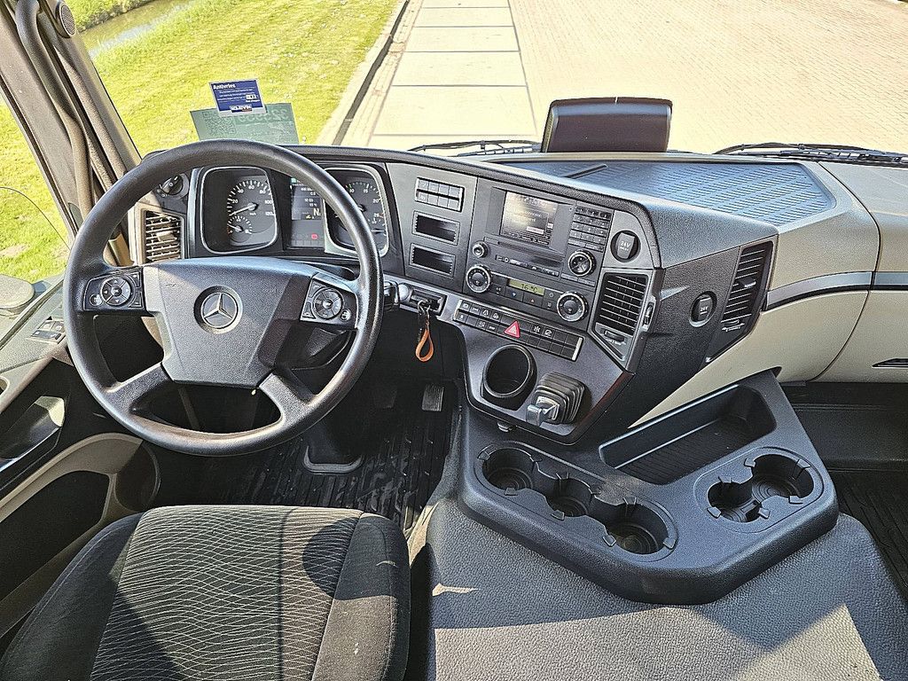 MERCEDES-BENZ ACTROS 1843 streamspace 2,30