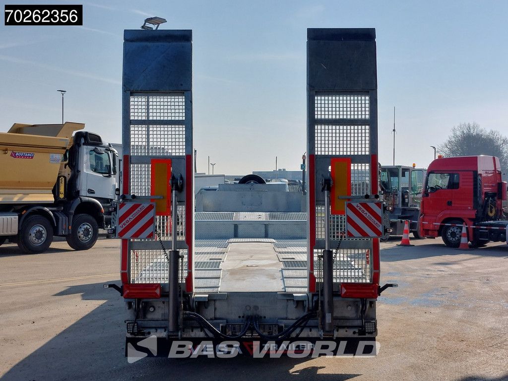Vega VEGA-S 2 Achsen NEW 2 Axle Lowbed Ramps
